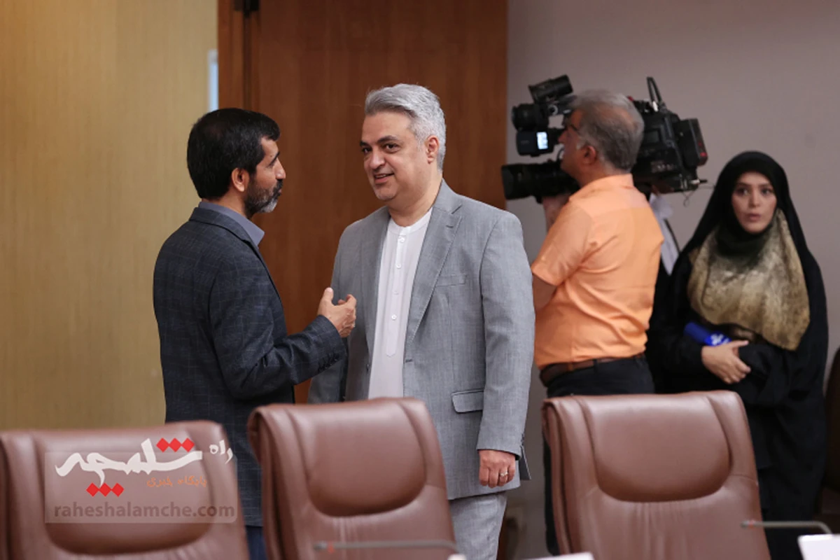 نشست خبری رئیس جمهور با خبرنگاران +تصاویر