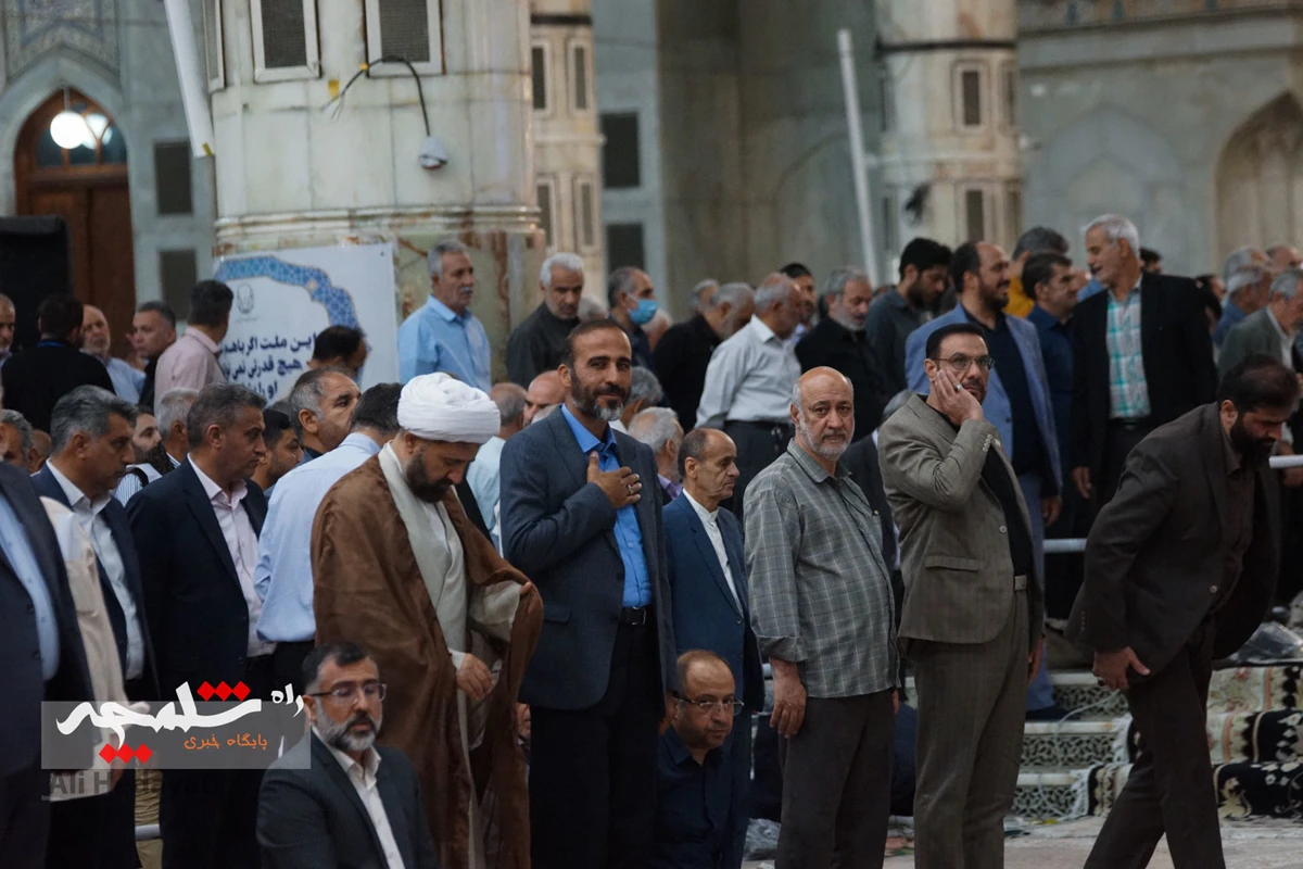 نماز جمعه این هفته تهران در حرم امام خمینی(ره) برگزار شد +تصاویر