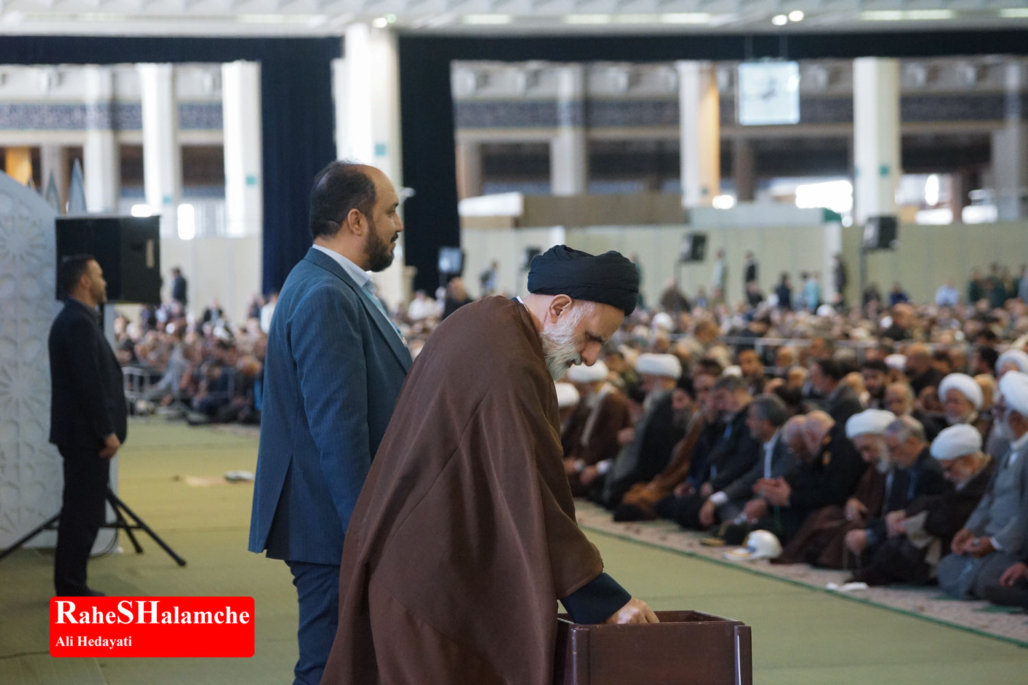 اولین نماز جمعه تهران در ماه رمضان 1404 +تصاویر