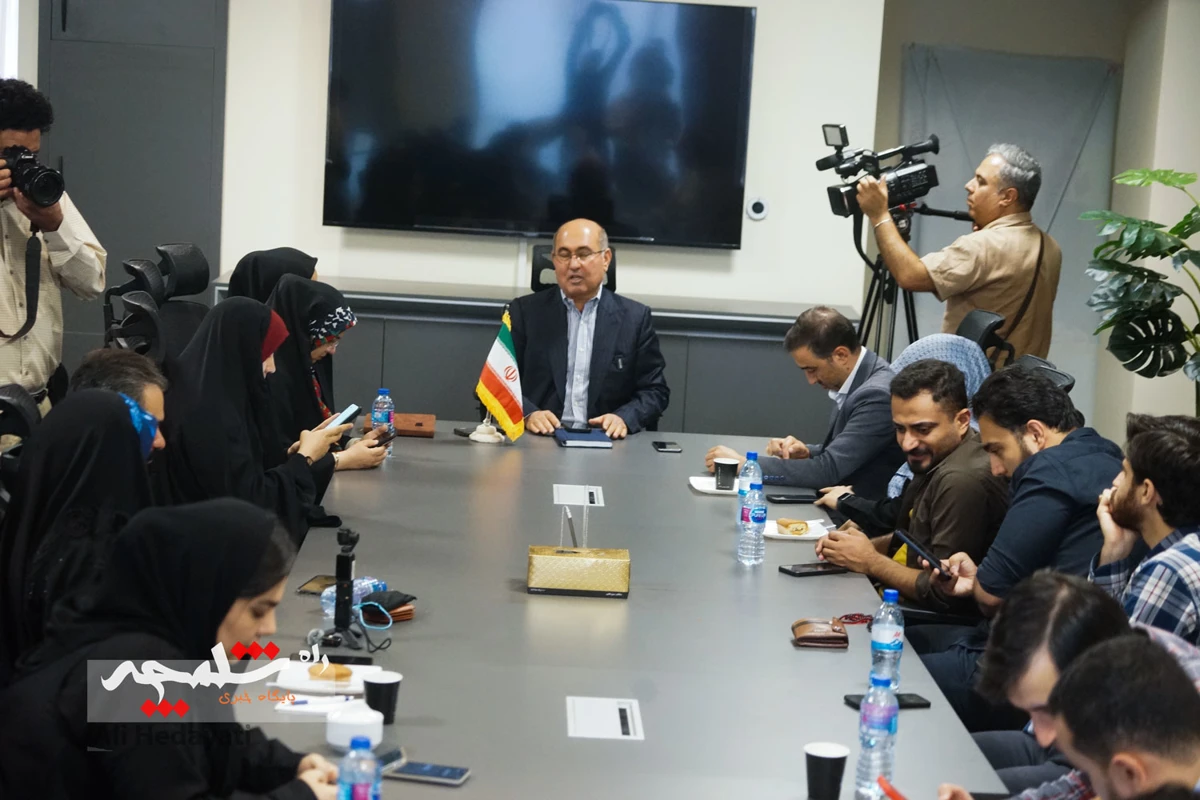 گزارش تصویری نشست خبری دهقان ناصرآبادی عضو کمیسیون انرژی مجلس