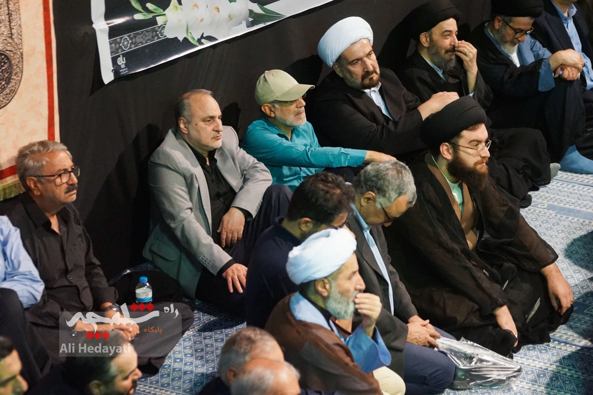 چه کسانی در مراسم ختم مادر همسر سیدحسن خمینی حضور داشتند؟ +تصاویر