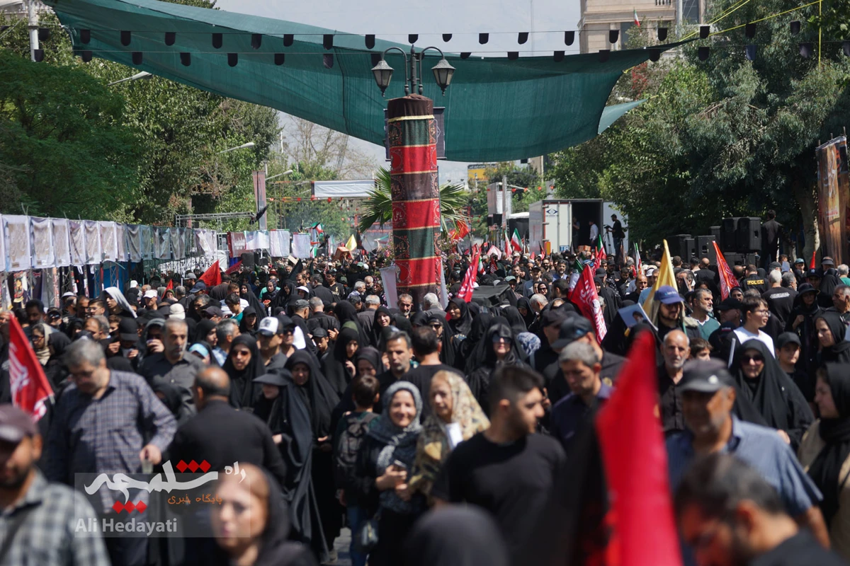 طنین عشق و دلدادگی اربعینی در تهران +تصاویر