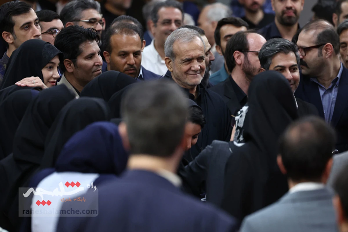 نشست خبری رئیس جمهور با خبرنگاران +تصاویر