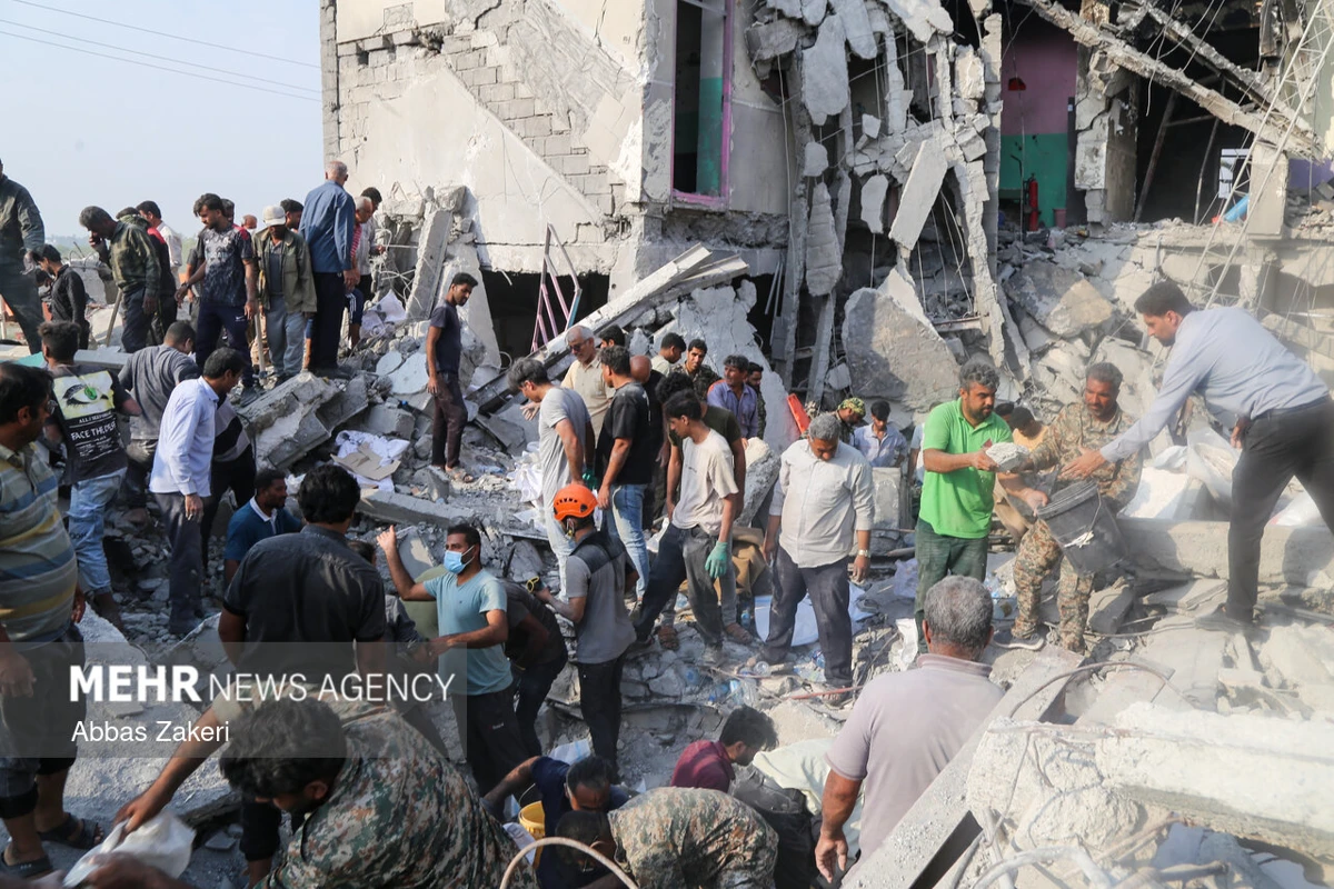  انتقام خون شهدا را خواهیم گرفت