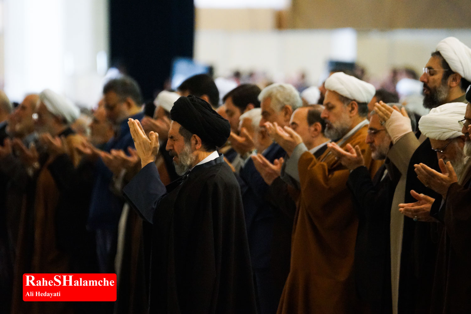 اولین نماز جمعه تهران در ماه رمضان 1404 +تصاویر