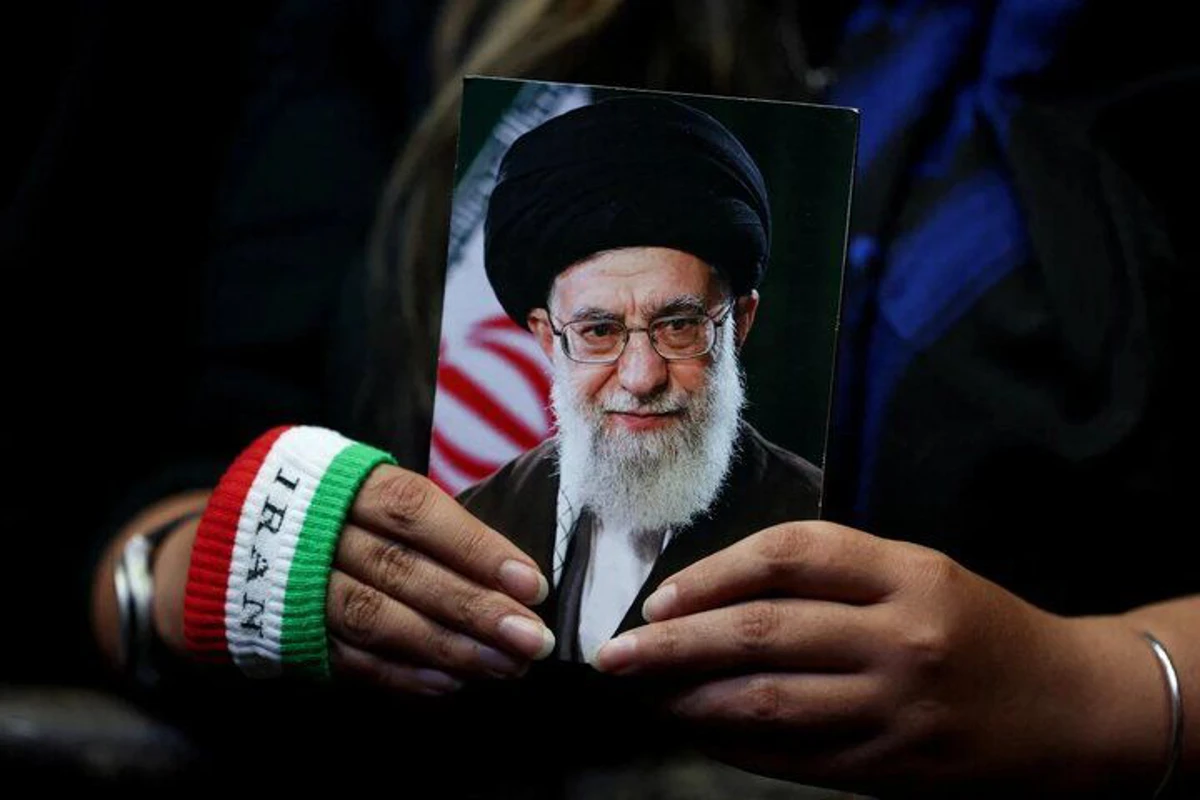 بیانیه کانون دانشگاهیان ایران اسلامی در بدرقه "آقای شهید ایران"
