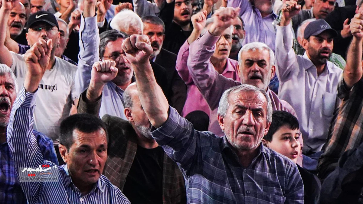 طنین دعای عرفه در حرم شاه عبدالعظیم حسنی(ع) +تصاویر