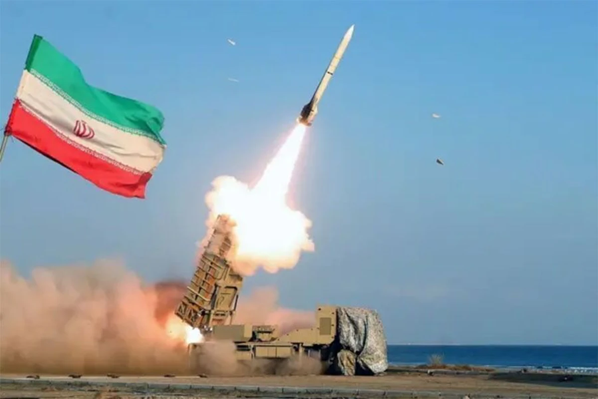  مراکز مهم آمریکا در منطقه توسط سپاه و ارتش منهدم و تنگه هرمز مسدود شد