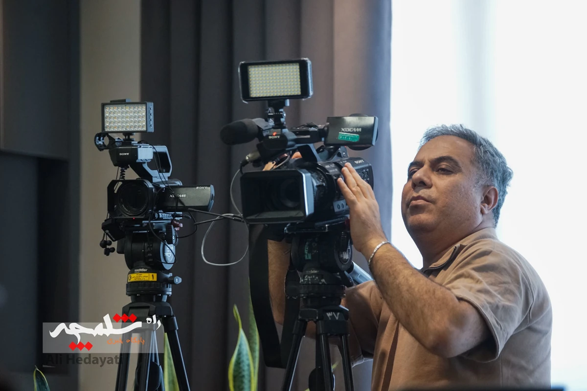 گزارش تصویری نشست خبری دهقان ناصرآبادی عضو کمیسیون انرژی مجلس