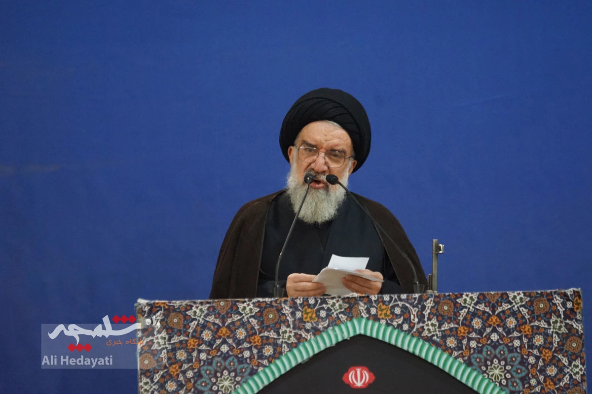 نماز جمعه تهران در آستانه وداع با آقای شهید ایران +تصاویر