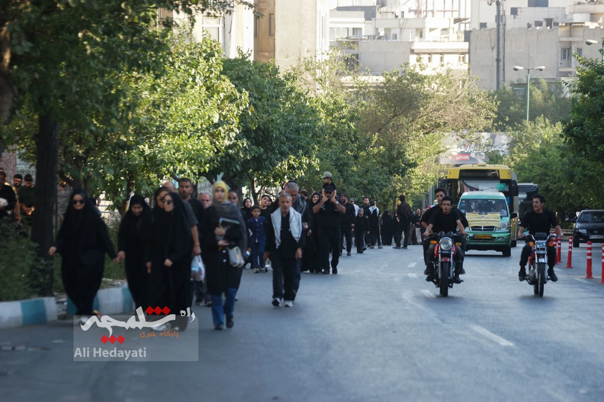 پایان وداع با شکوه با آقای شهید ایران +تصاویر