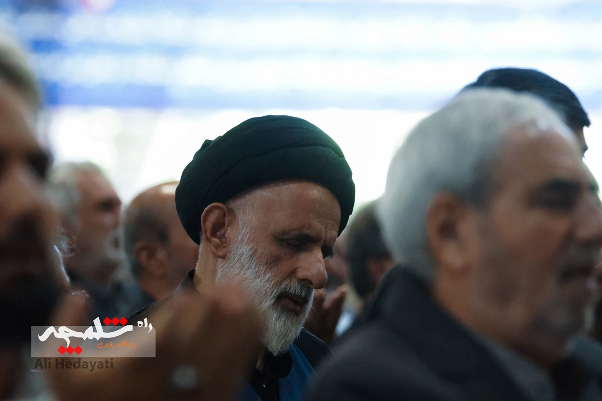 نماز عید قربان در دانشگاه تهران برگزار شد +تصاویر