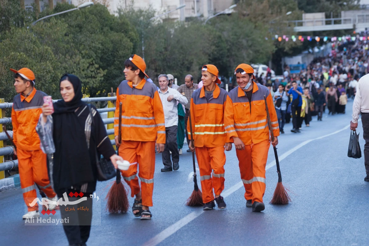 جشن «امت احمد» از میدان هفت تیر تا میدان ولی‌عصر(عج) +تصاویر