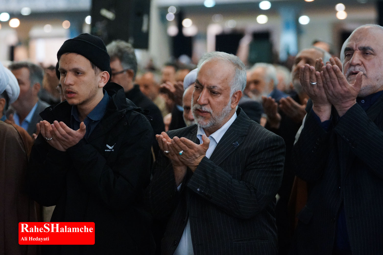 اولین نماز جمعه تهران در ماه رمضان 1404 +تصاویر