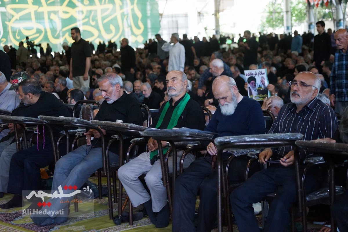 اقامه نماز جمعه تهران در چهارمین روز از ماه محرم +تصاویر
