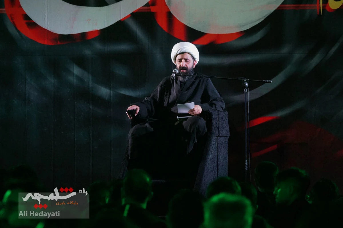 مراسم عزاداری در حسینیه آیت الله علوی بروجردی(ابوسعید تهران) +تصاویر