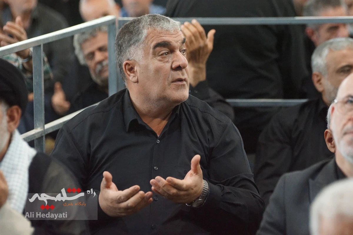 نماز جمعه تهران در آستانه وداع با آقای شهید ایران +تصاویر