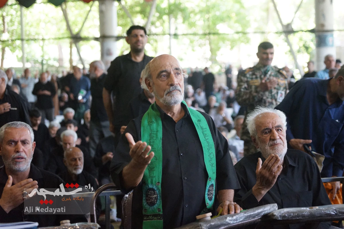 نماز جمعه تهران در آستانه وداع با آقای شهید ایران +تصاویر