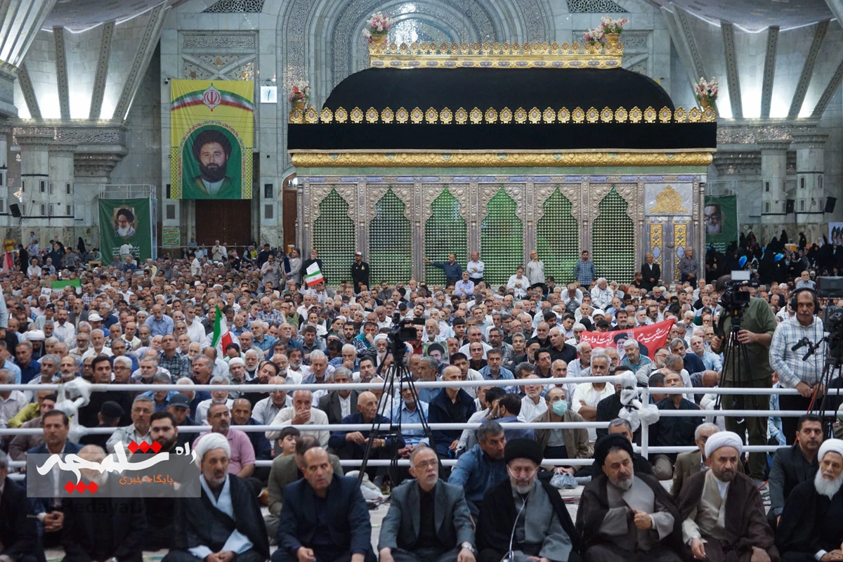 نماز جمعه این هفته تهران در حرم امام خمینی(ره) برگزار شد +تصاویر