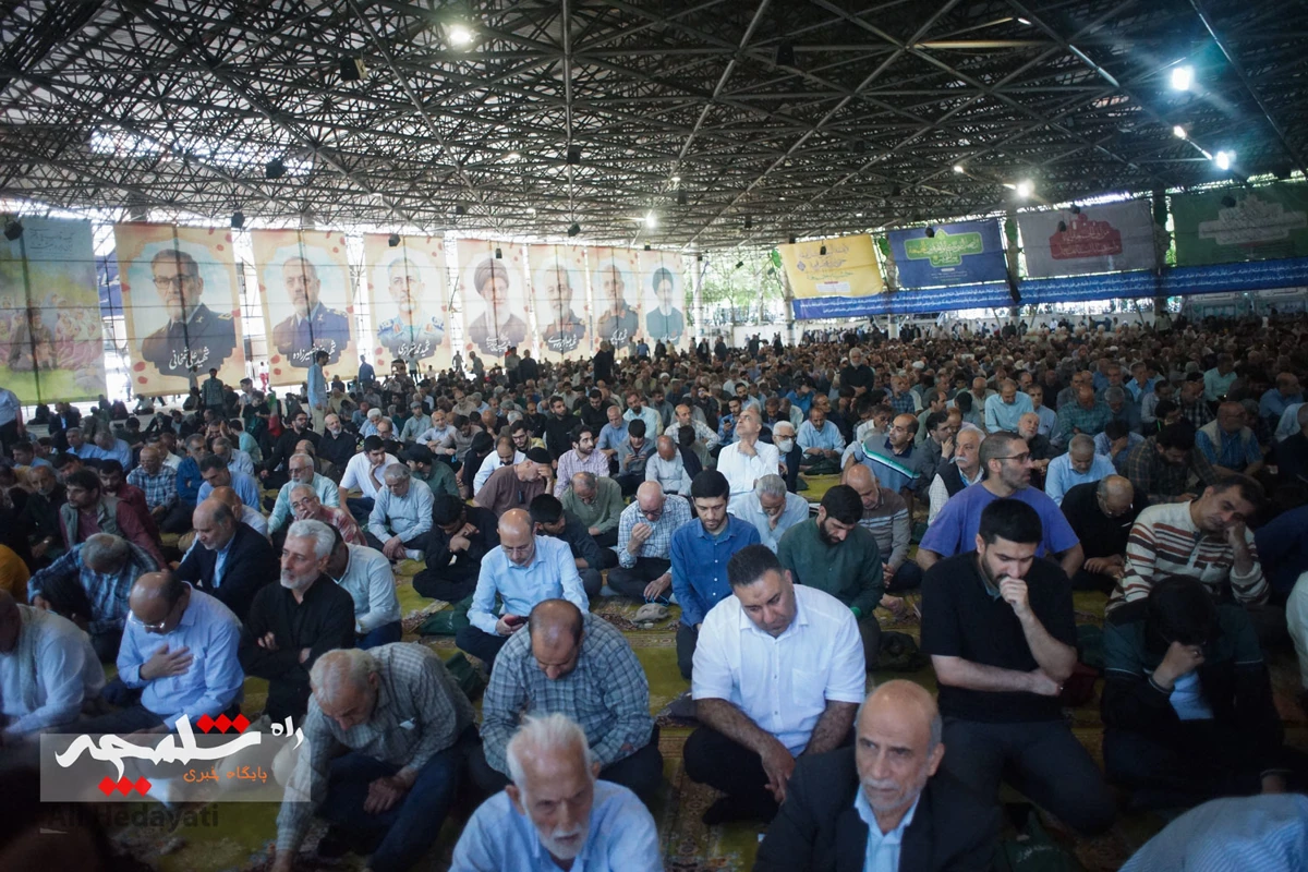 نماز جمعه تهران اول خرداد 405 +تصاویر