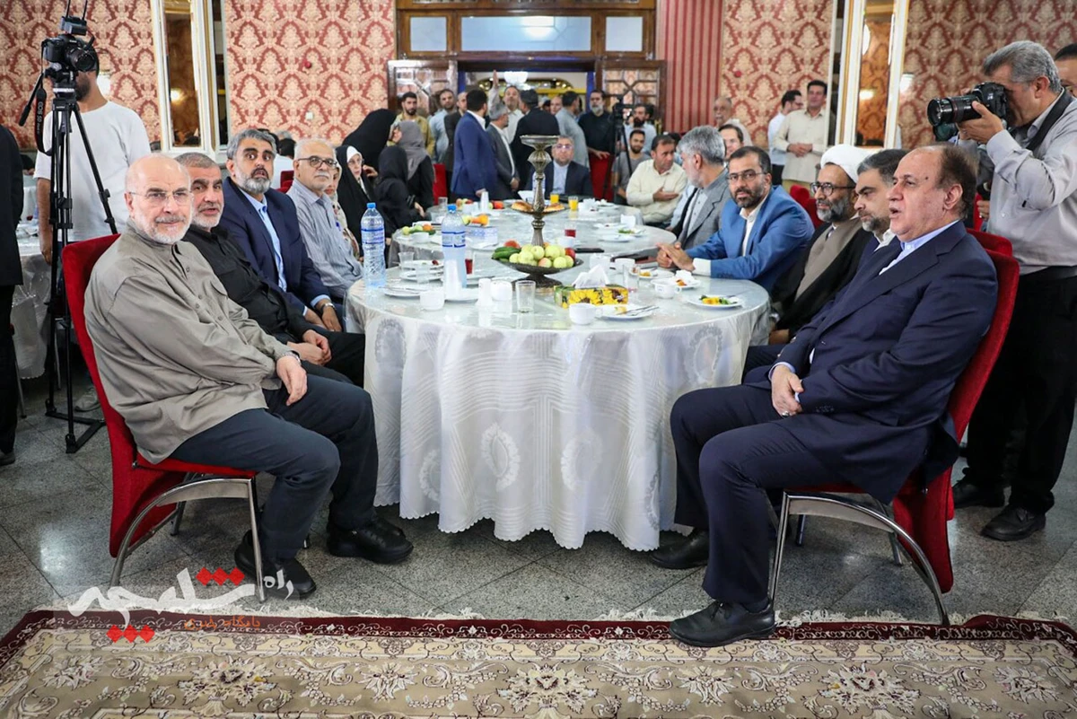 نشست خبرنگاران پارلمانی با حضور رئیس مجلس چه گذشت؟ +تصاویر
