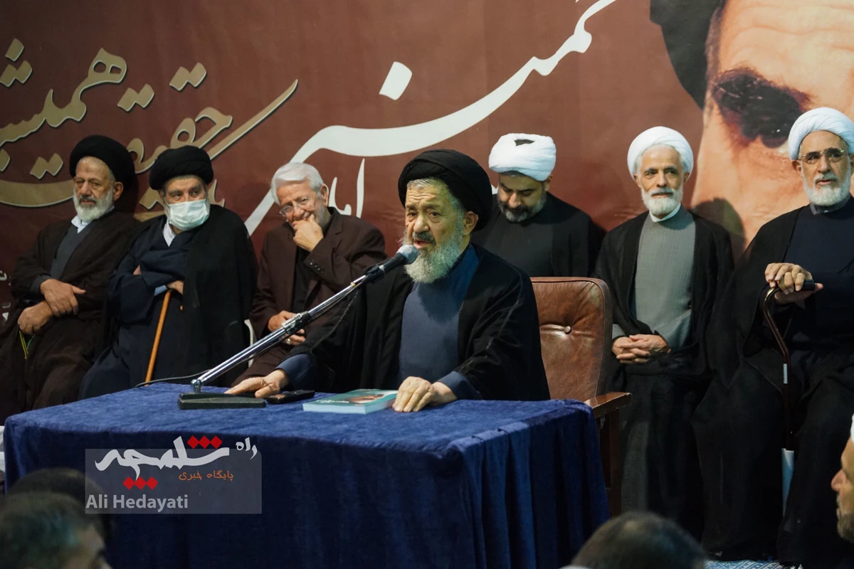 چه کسانی در مراسم ختم مادر همسر سیدحسن خمینی حضور داشتند؟ +تصاویر