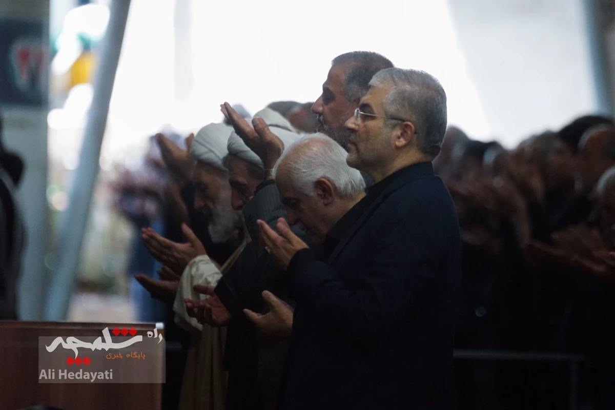 اقامه نماز جمعه تهران در چهارمین روز از ماه محرم +تصاویر