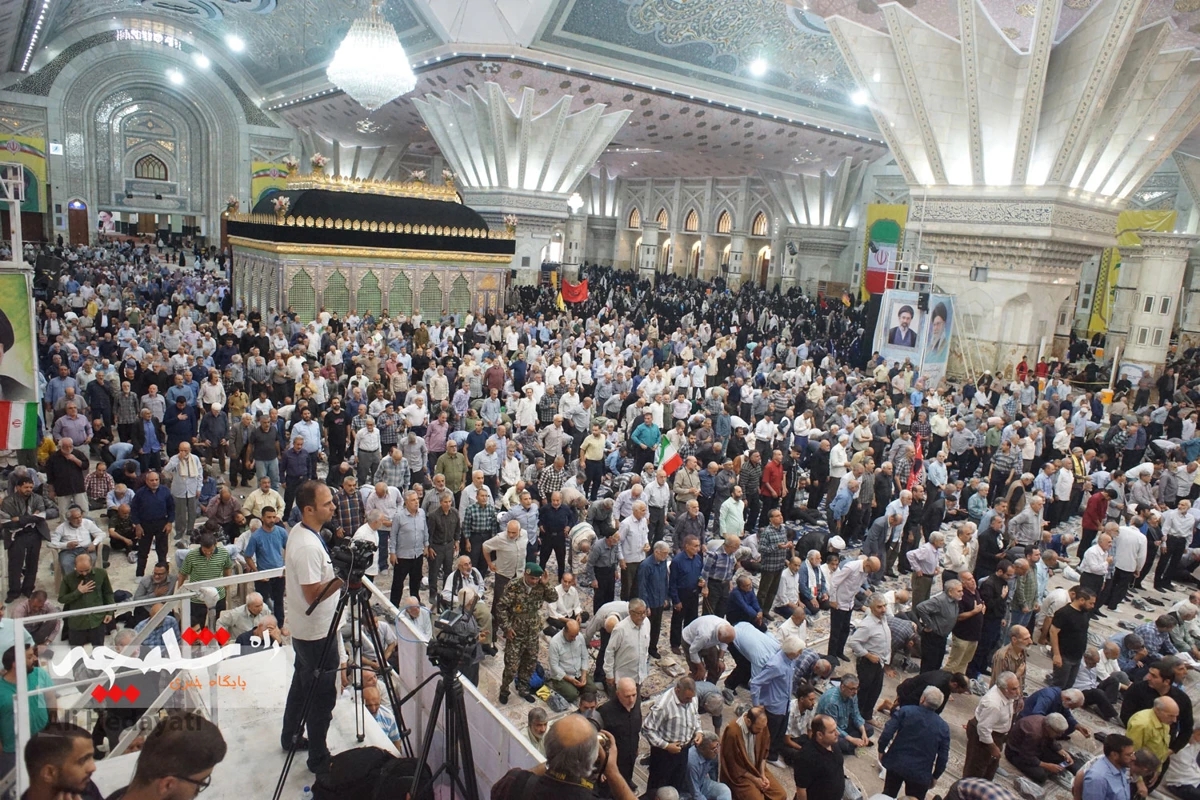 نماز جمعه این هفته تهران در حرم امام خمینی(ره) برگزار شد +تصاویر