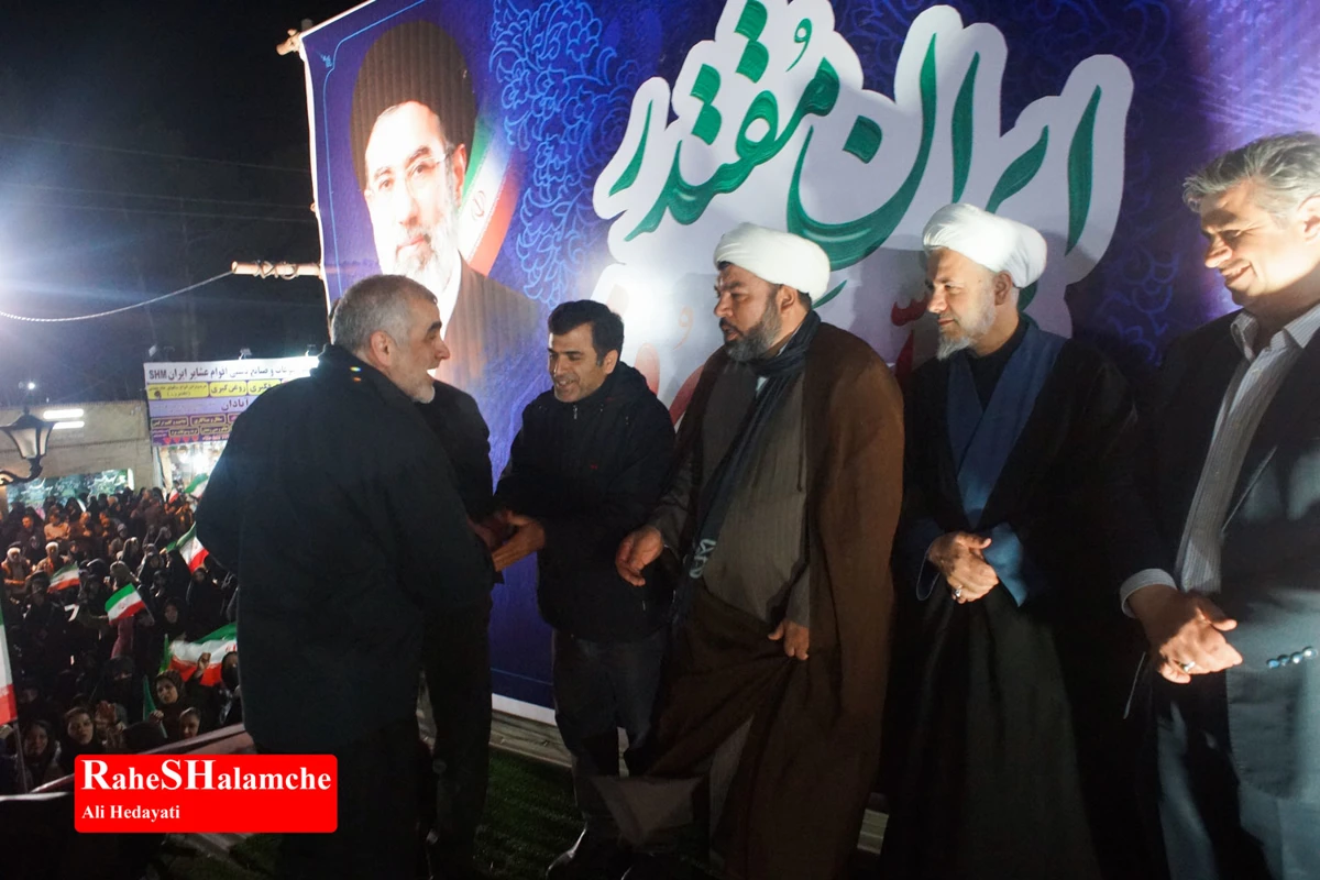 چهل‌و‌چهارمین اجتماع شبانه در ساوه با حضور نیکزاد +تصاویر