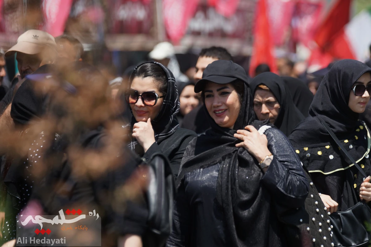 طنین عشق و دلدادگی اربعینی در تهران +تصاویر