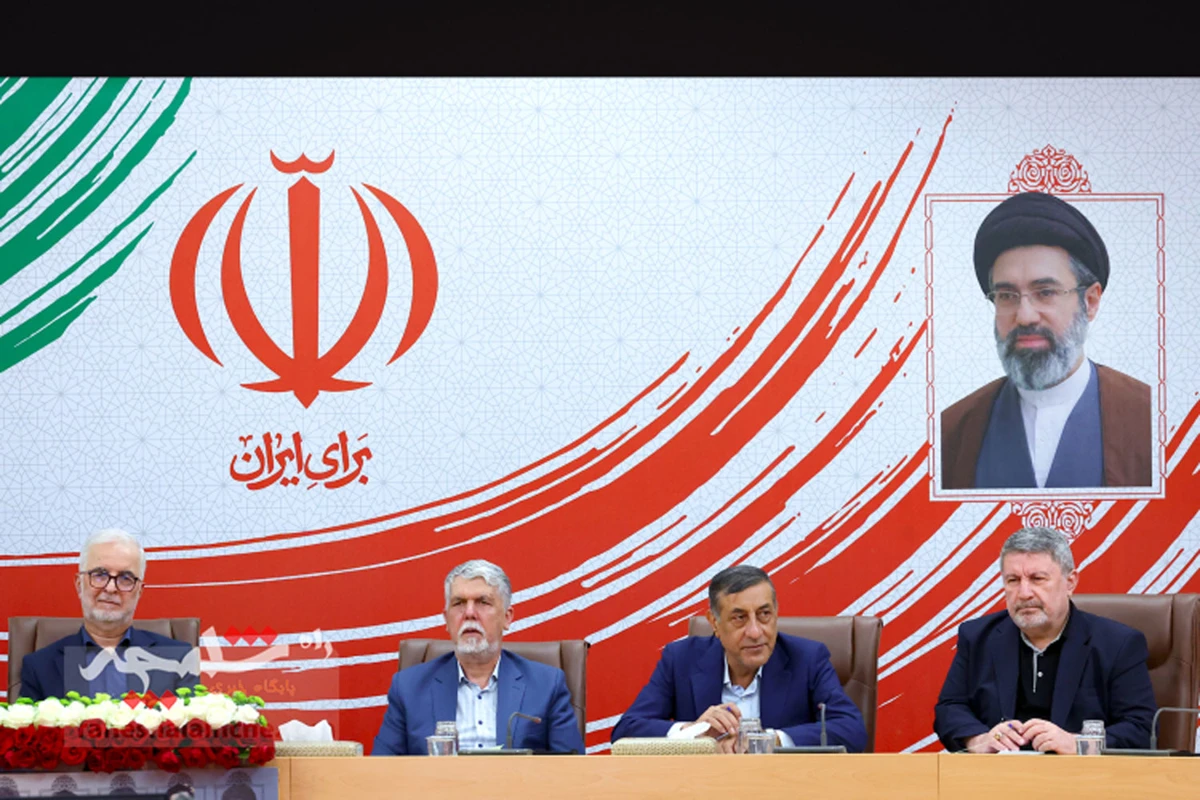 نشست خبری رئیس جمهور با خبرنگاران +تصاویر