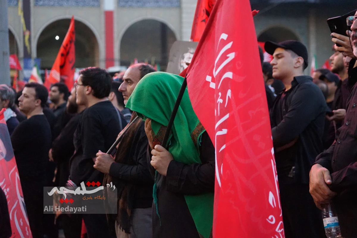 پایان وداع با شکوه با آقای شهید ایران +تصاویر