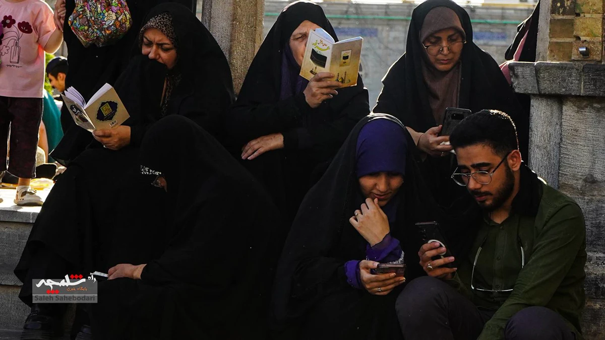 طنین دعای عرفه در حرم شاه عبدالعظیم حسنی(ع) +تصاویر