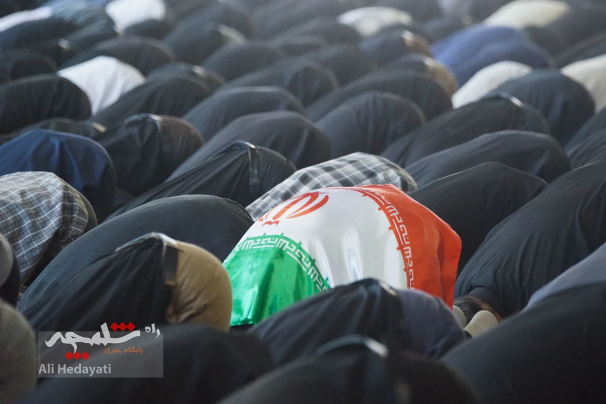 اقامه نماز جمعه تهران در چهارمین روز از ماه محرم +تصاویر