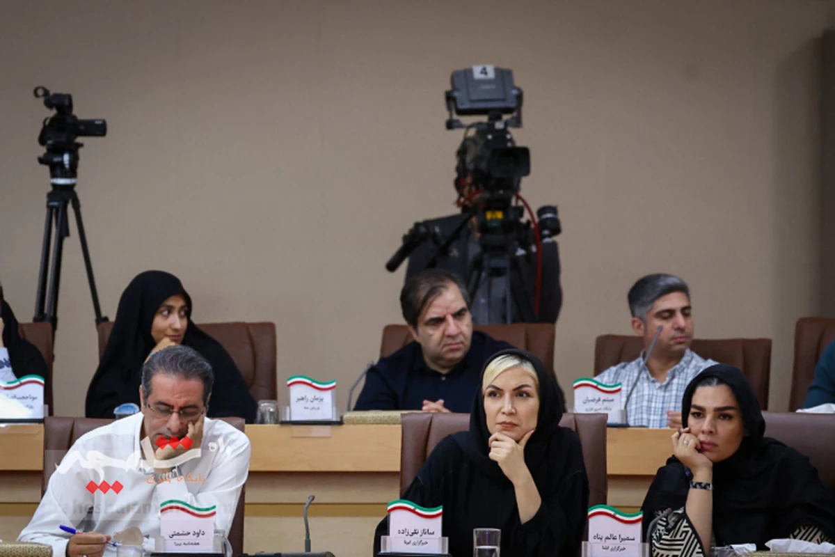 نشست خبری رئیس جمهور با خبرنگاران +تصاویر