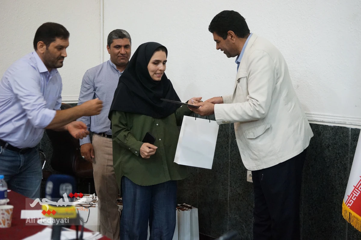 نشست خبری بیگدلی با اصحاب رسانه +تصاویر