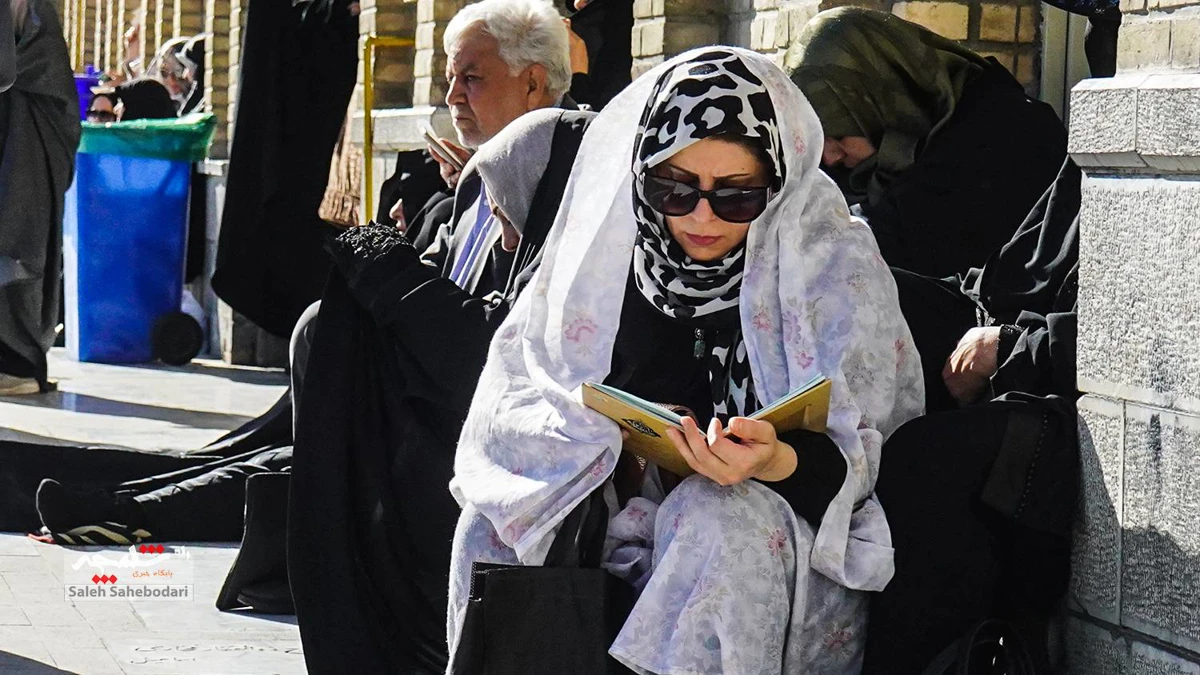 طنین دعای عرفه در حرم شاه عبدالعظیم حسنی(ع) +تصاویر