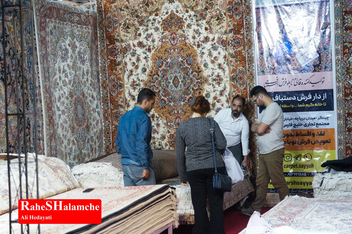 افتتاح نمایشگاه فرش دست‌بافت با حضور شهباز حسن‌پور در تهران +تصاویر