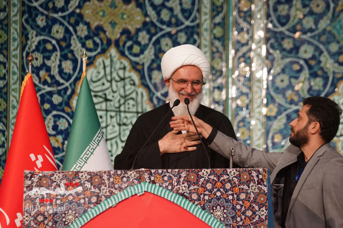 نماز جمعه پرشور تهرانی‌ها +تصاویر