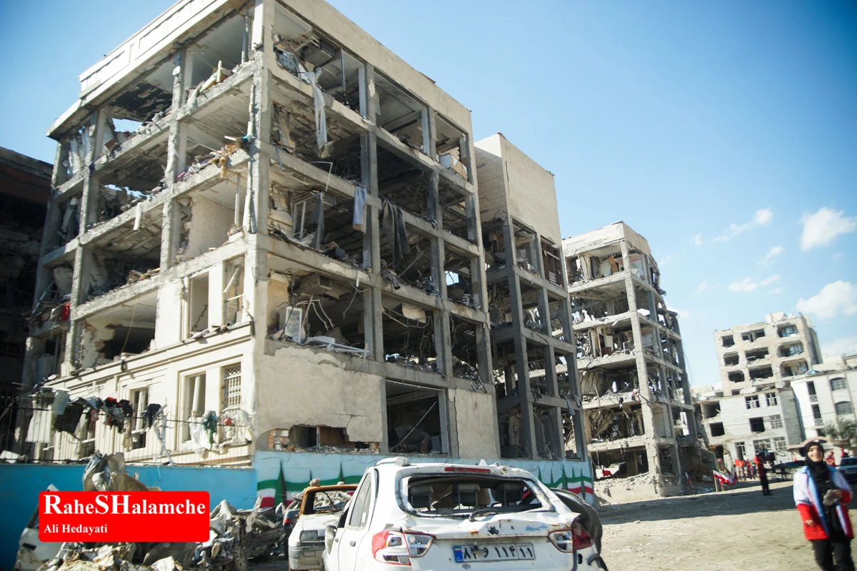 گزارش تصویری از آثار حملات موشکی در دانشگاه شریف و منازل مسکونی