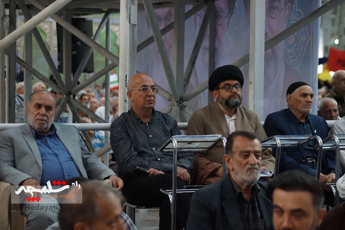 نماز جمعه این هفته تهران در حرم امام خمینی(ره) برگزار شد +تصاویر
