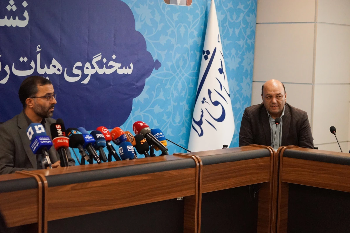 نشست صمیمی سخنگوی مجلس با خبرنگاران +تصاویر