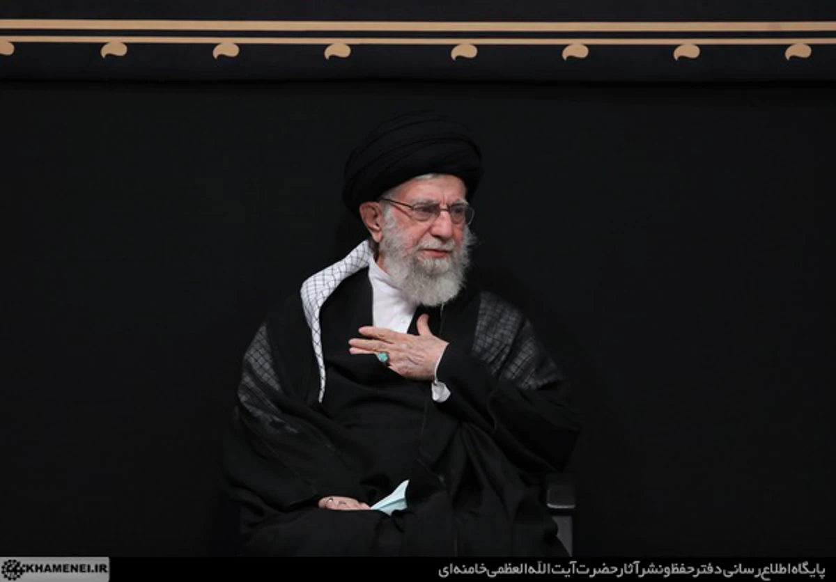 محرم آمد و داغ نبودن خامنه‌ای شهید بیشتر شد 
