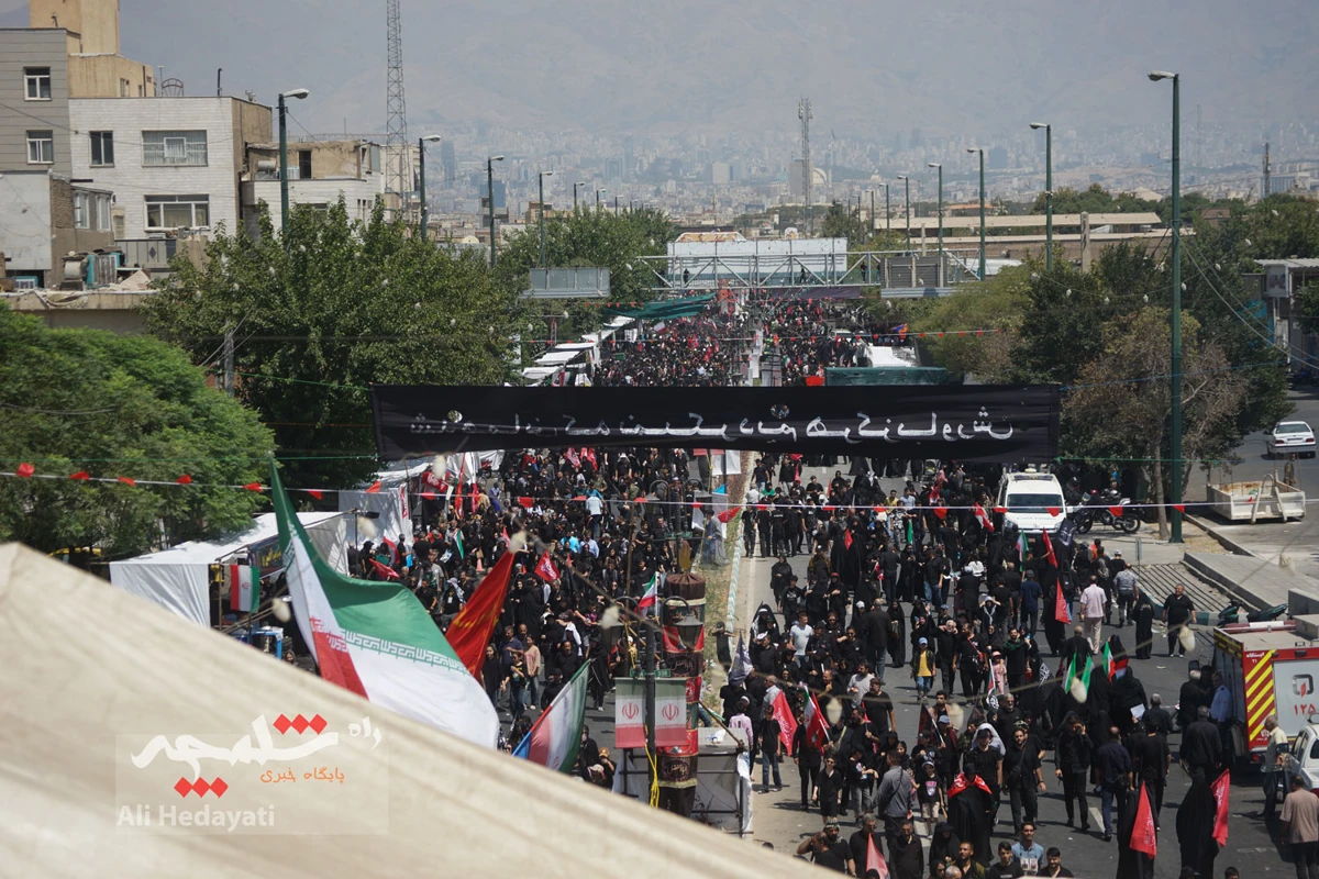 طنین عشق و دلدادگی اربعینی در تهران +تصاویر