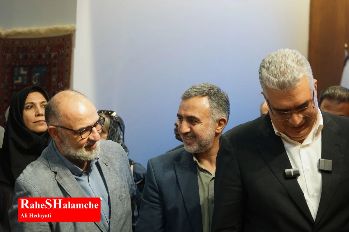 افتتاح نمایشگاه فرش دست‌بافت با حضور شهباز حسن‌پور در تهران +تصاویر