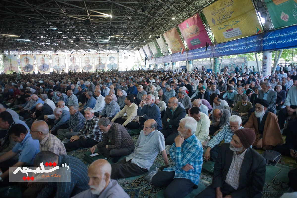 نماز جمعه تهران اول خرداد 405 +تصاویر