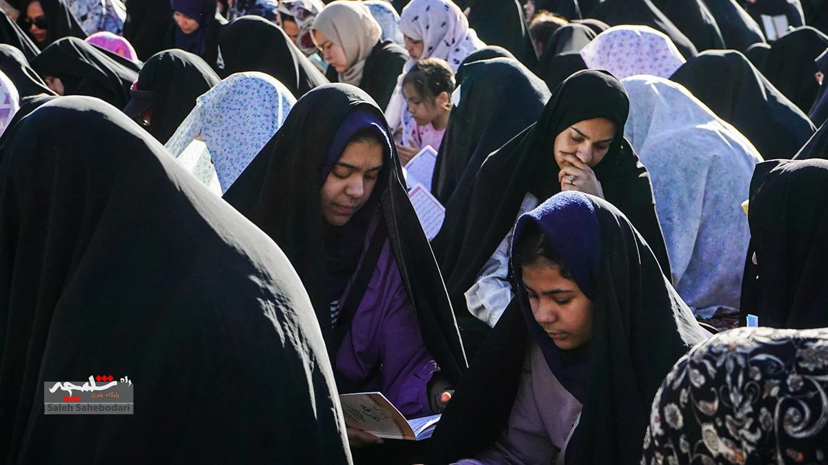 طنین دعای عرفه در حرم شاه عبدالعظیم حسنی(ع) +تصاویر