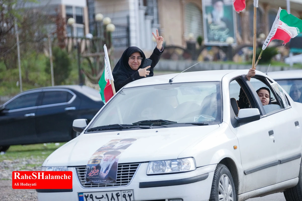 رژه خودرویی مردم بندپی بابل در حمایت از آرمان‌های رهبر شهید +تصاویر 