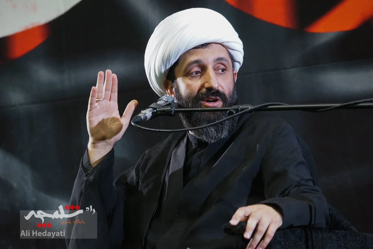مراسم عزاداری در حسینیه آیت الله علوی بروجردی(ابوسعید تهران) +تصاویر