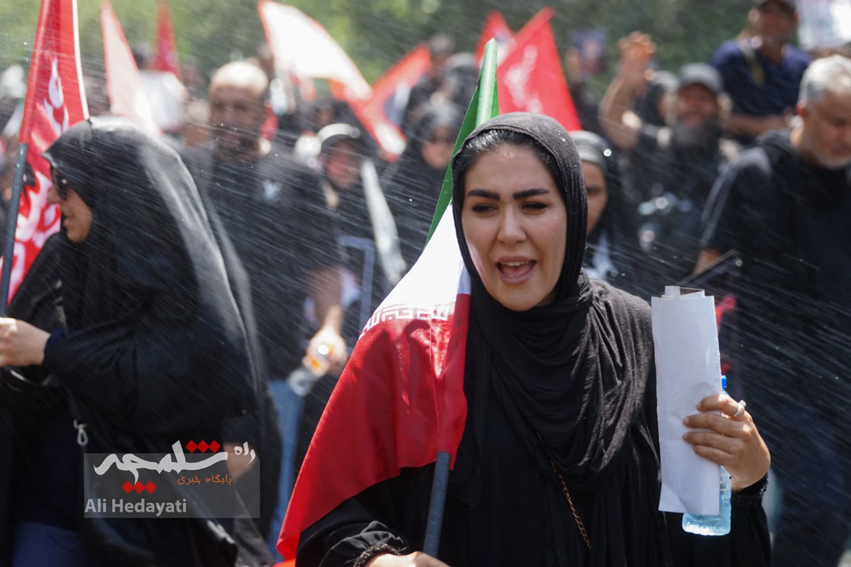 بزرگترین تشییع تاریخی جهانی در تهران +تصاویر